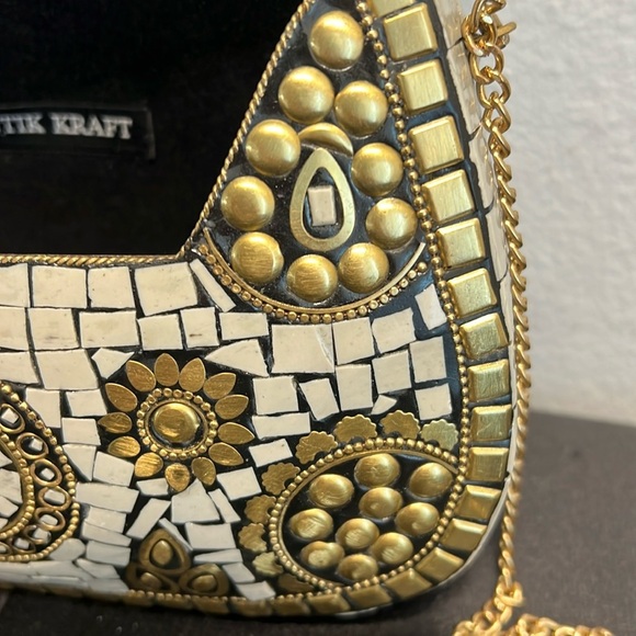 Antik Kraft | Metal Mosaic Purse w/ Crossbody Strap - Picture 12 of 15
